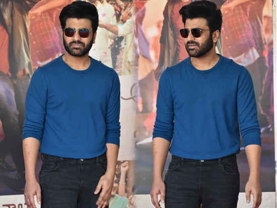 Sharwanand At Aadavallu Meeku Joharlu Promotions
